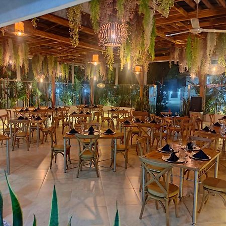 Hotel Wayra Club Acacías Eksteriør billede